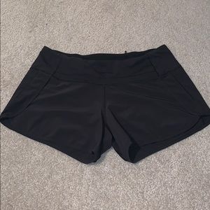 LULU LEMON SHORTS
